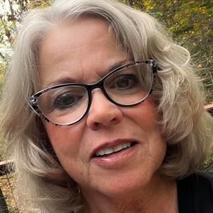 Meet your Posher, Gail